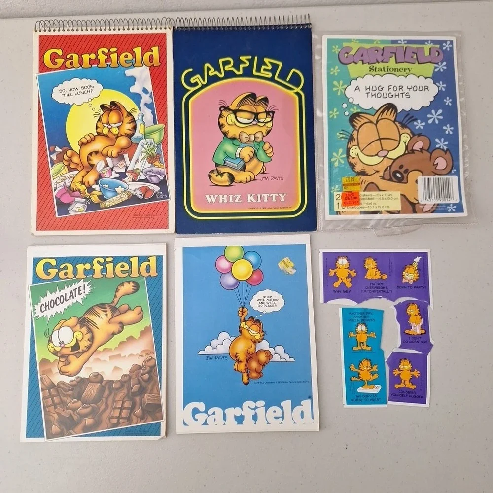 Vintage 1978 Mead Garfield Cat Stationary Note Pads Writing Tablets Sticker Set